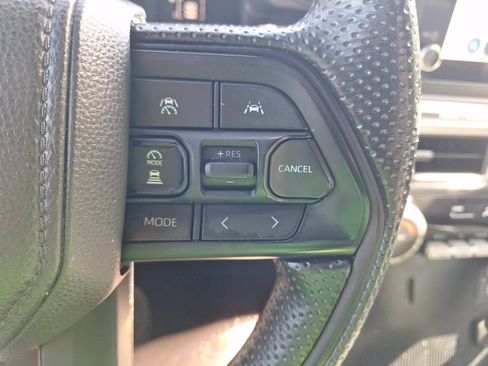 Used 2025 Toyota Tacoma SR5 RWD image 20