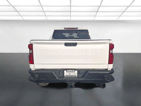 Used 2022 Chevrolet Silverado 2500 W/T w/ WT Convenience Package AWD/4WD image 5