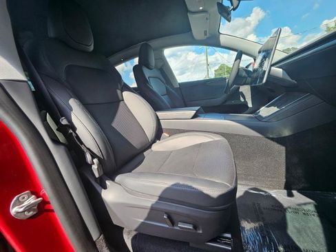 Used 2026 Tesla Model Y Long Range RWD image 63