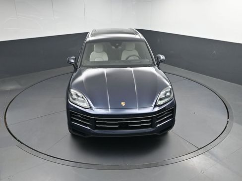 New 2025 Porsche Cayenne S AWD/4WD image 42