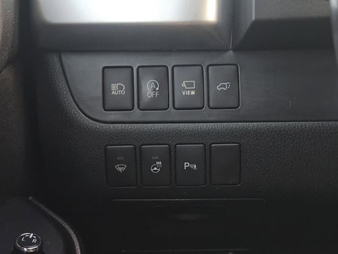 Used 2017 Toyota Highlander Limited Platinum image 26