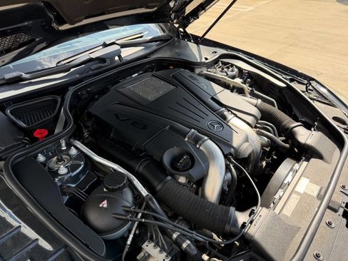Used 2013 Mercedes-Benz SL 550 image 30