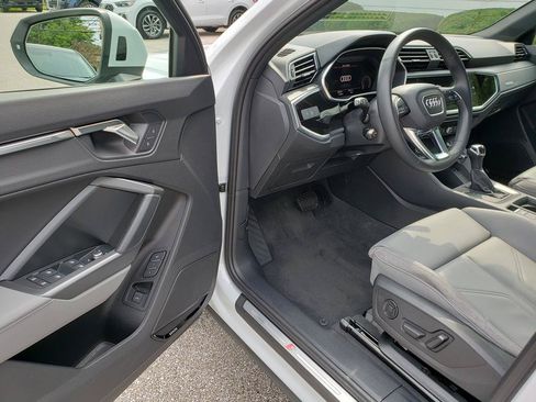 Used 2022 Audi Q3 2.0T Premium Plus AWD/4WD image 8