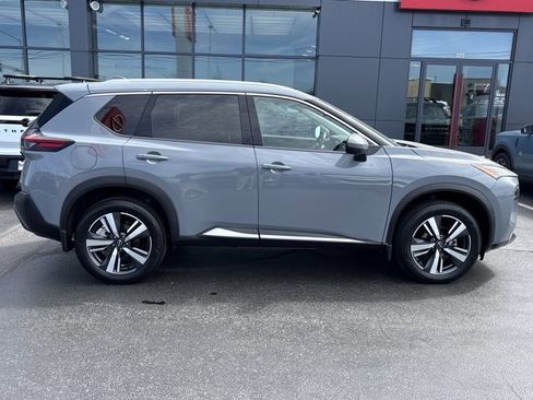 Certified 2023 Nissan Rogue SL image 2