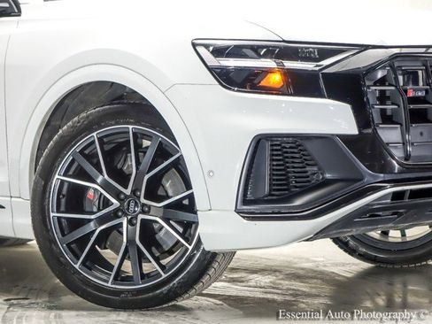 Used 2020 Audi SQ8 Premium Plus w/ Driver Assistance Package image 3