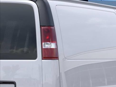 New 2026 GMC Savana 2500 Extended w/ Driver Convenience Package RWD image 11