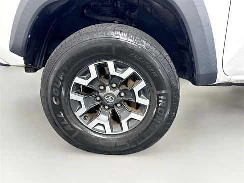Used 2022 Toyota Tacoma TRD Off-Road RWD image 26