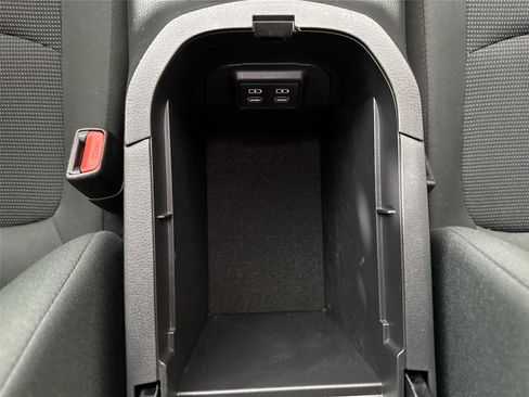 Certified 2024 Toyota RAV4 LE image 32