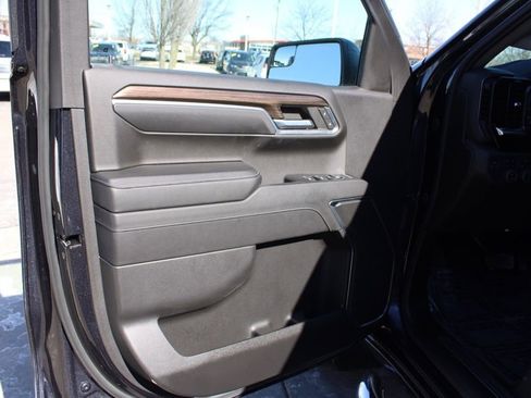 Used 2022 Chevrolet Silverado 1500 RST image 18