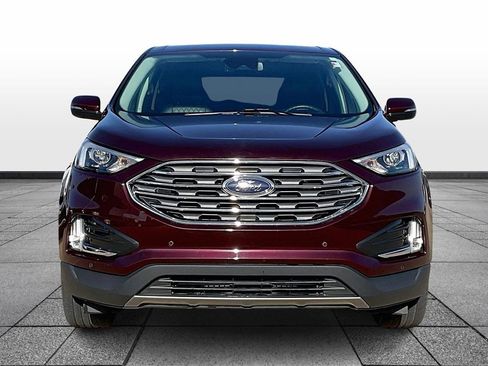 Used 2024 Ford Edge Titanium image 3