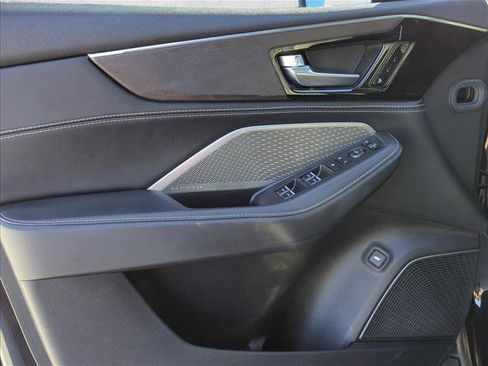 Used 2023 Acura MDX SH-AWD w/ Advance Package image 10