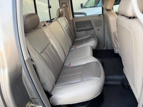 Used 2006 Dodge Ram 2500 Truck SLT image 27