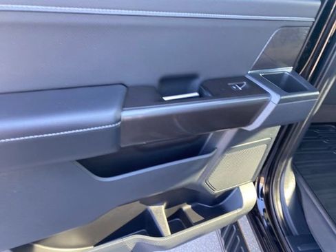 Used 2021 Ford F150 XLT w/ Equipment Group 302A High image 11