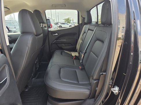 Used 2022 Chevrolet Colorado LT w/ Luxury Package AWD/4WD image 21