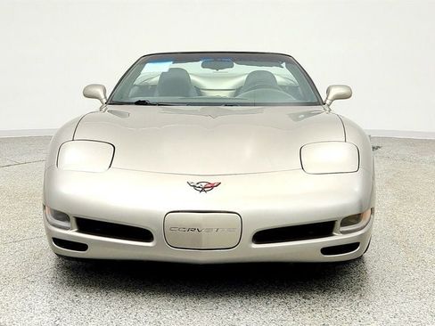 Used 2000 Chevrolet Corvette Convertible w/ Memory Pkg image 2