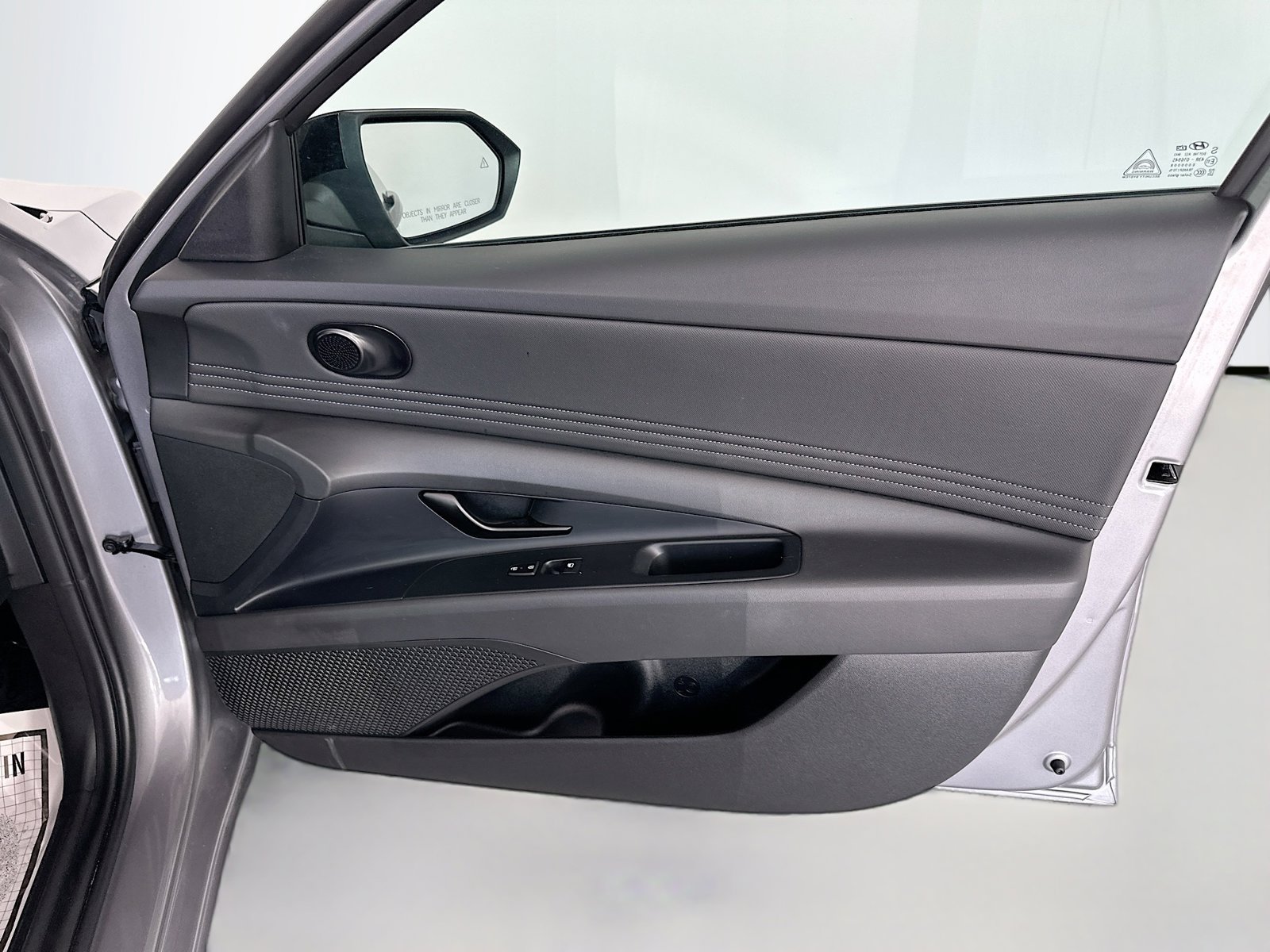 Certified 2026 Hyundai Elantra Sport FWD image 32
