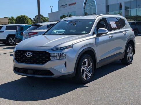 Used 2023 Hyundai Santa Fe SEL w/ Cargo Package FWD image 4