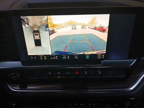 Used 2025 Chevrolet Silverado 2500 LT w/ All Star Edition image 9