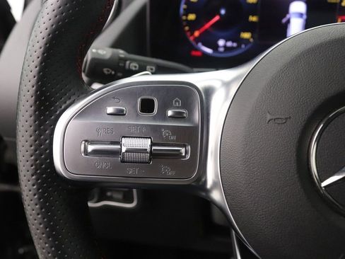 Used 2022 Mercedes-Benz GLA 250 image 13