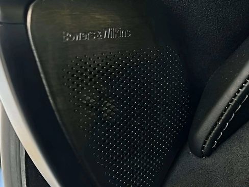 Used 2018 McLaren 720S image 15