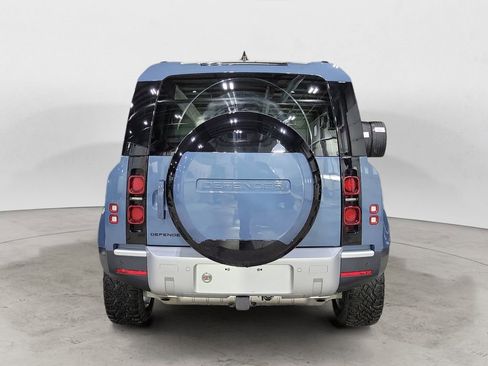 Used 2025 Land Rover Defender 110 S AWD/4WD image 4
