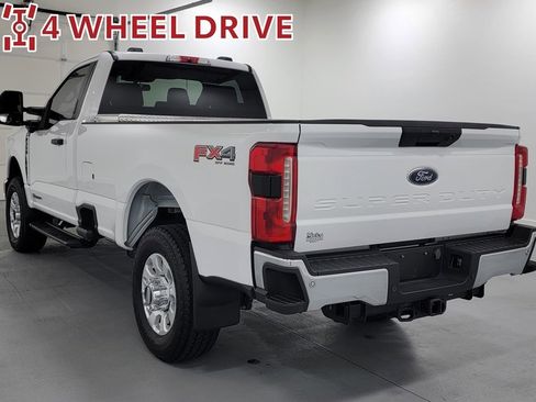 Used 2023 Ford F350 XLT w/ 360-Degree Camera Package AWD/4WD image 7