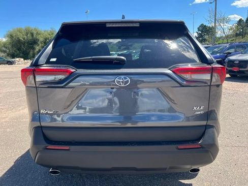 Used 2023 Toyota RAV4 XLE Premium AWD/4WD image 5