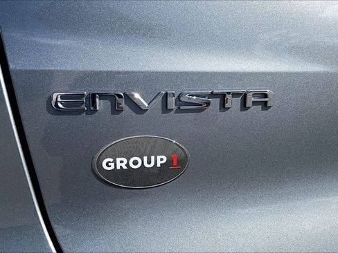 Used 2024 Buick Envista Preferred w/ Convenience II Package FWD image 33