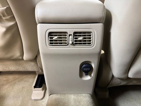 Used 2014 INFINITI QX70 2WD w/ Premium Package image 17