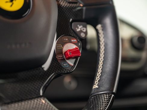 Certified 2017 Ferrari 488 GTB RWD image 37