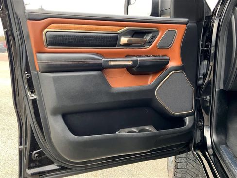 Used 2019 RAM 1500 Limited image 20