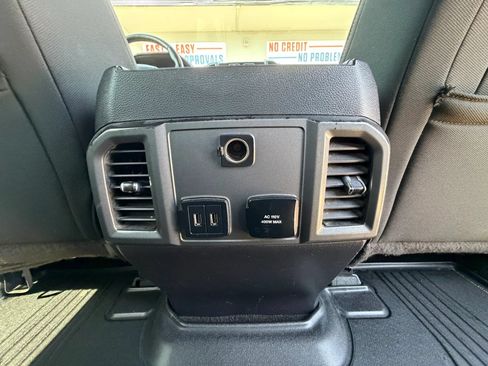 Used 2017 Ford F150 XLT w/ Equipment Group 302A Luxury AWD/4WD image 18