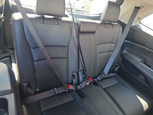 Used 2022 Honda Pilot Touring image 17