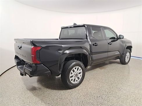 Used 2024 Toyota Tacoma SR5 image 5