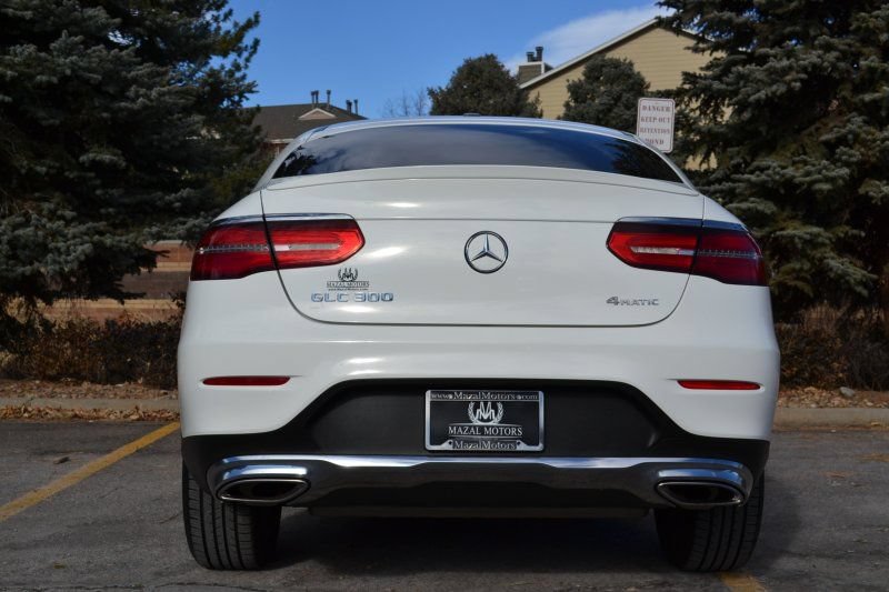 Used 2017 Mercedes-Benz GLC 300 4MATIC Coupe image 13