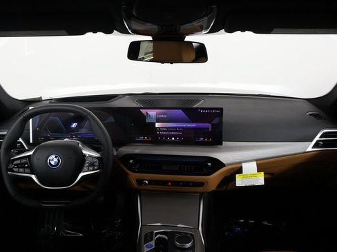 New 2026 BMW i4 eDrive40 w/ Premium Package RWD image 4