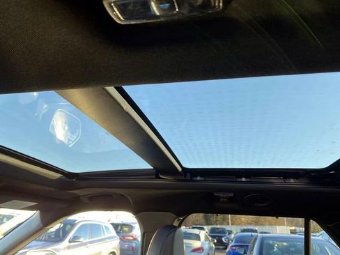 Used 2025 Ford Explorer ST image 8