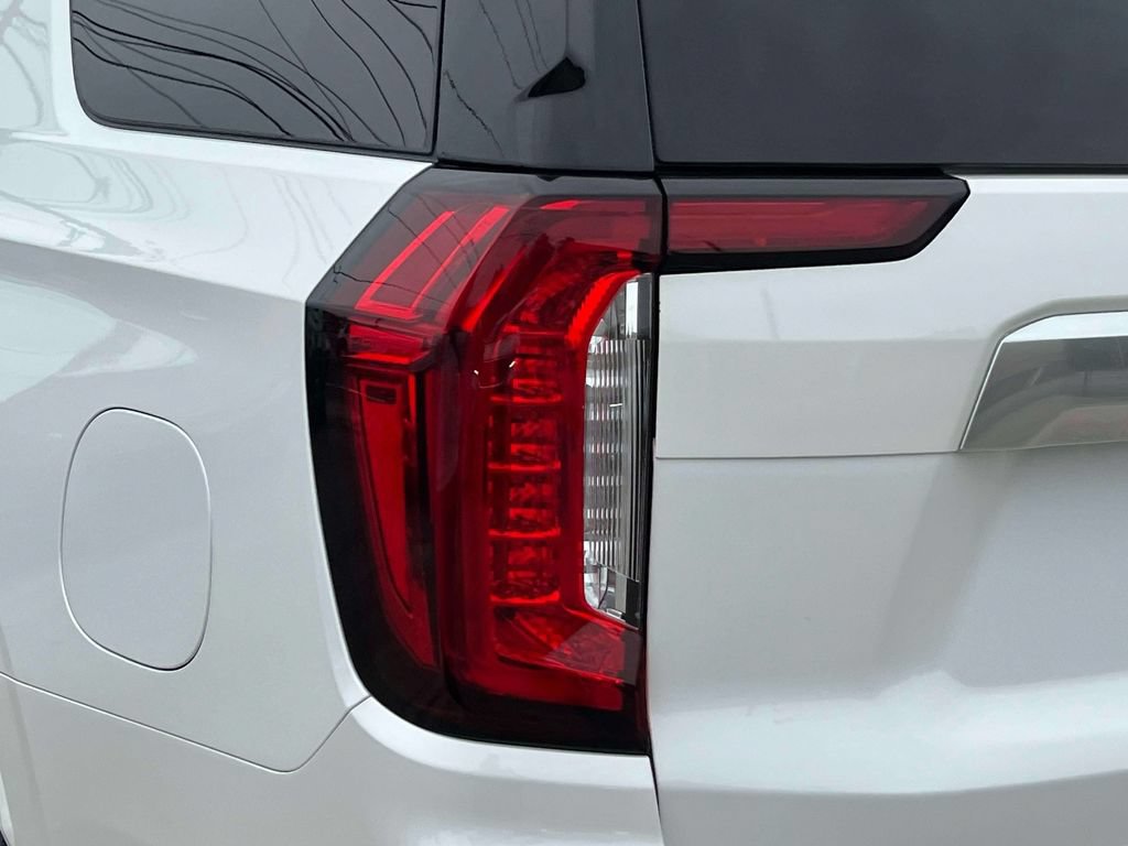 Used 2024 GMC Yukon Denali w/ Max Trailering Package AWD/4WD image 11