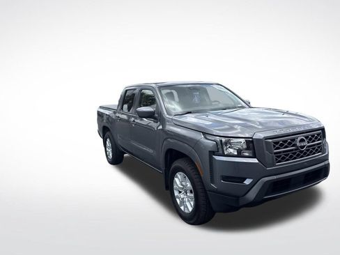 Certified 2022 Nissan Frontier SV w/ Technology Package RWD image 9