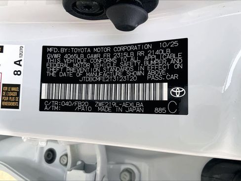 Used 2026 Toyota Corolla LE FWD image 33