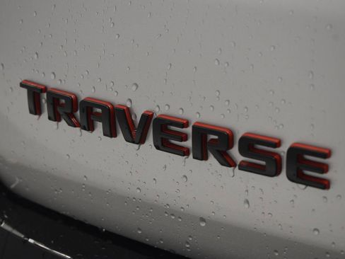 Used 2018 Chevrolet Traverse Premier w/ Redline Edition image 17