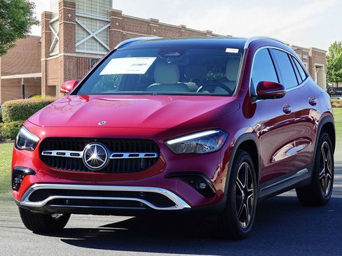 New 2026 Mercedes-Benz GLA 250 image 4