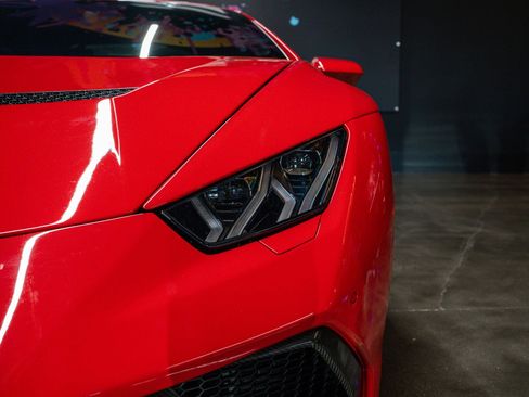 Used 2017 Lamborghini Huracan LP 580-2 image 15