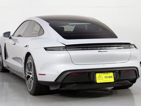 Used 2023 Porsche Taycan image 50