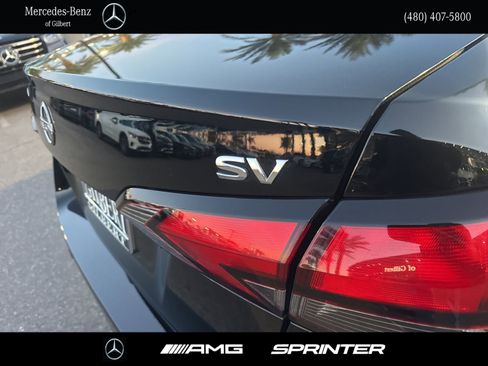 Used 2023 Nissan Versa SV image 6