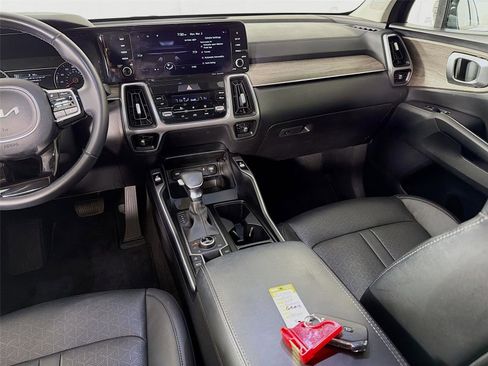Used 2022 Kia Sorento X-Line EX image 24