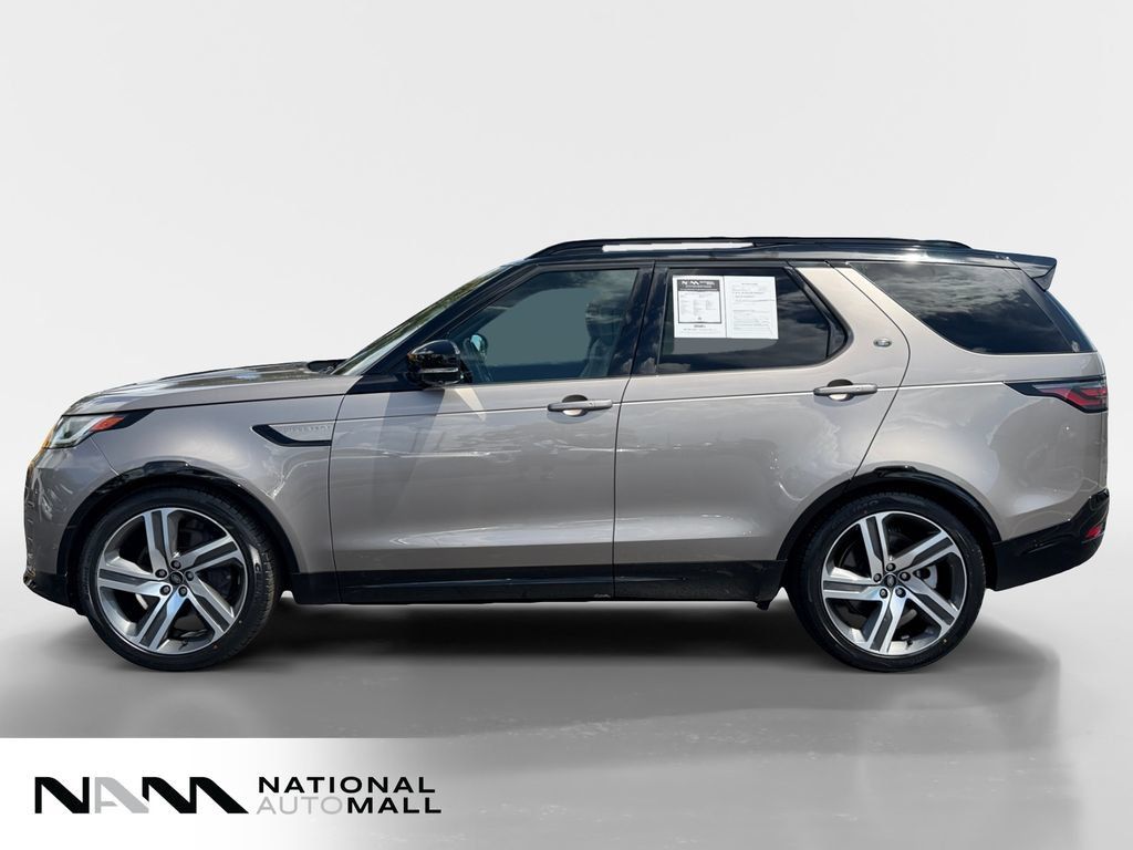 Used 2023 Land Rover Discovery HSE R-Dynamic AWD/4WD image 2