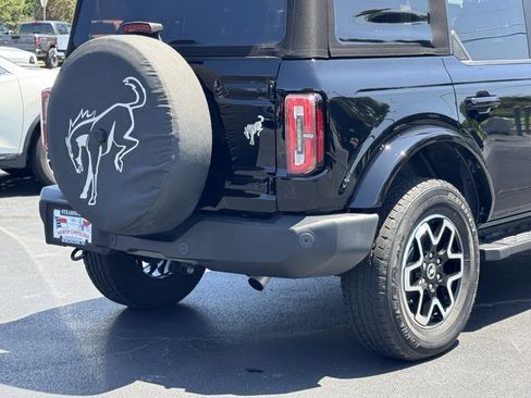 Used 2023 Ford Bronco Outer Banks image 42