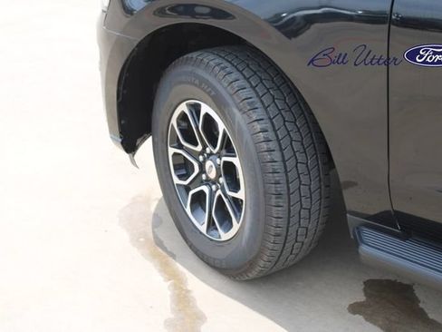 Used 2024 Ford Expedition Max XLT RWD image 9