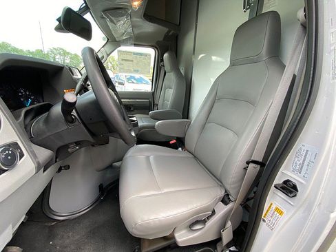 New 2027 Ford E-350 and Econoline 350 Super Duty w/ Power Equipment Group RWD image 13